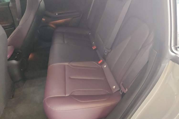 Used Nio ET5T 2024 75kWh Touring Left Rear Seat