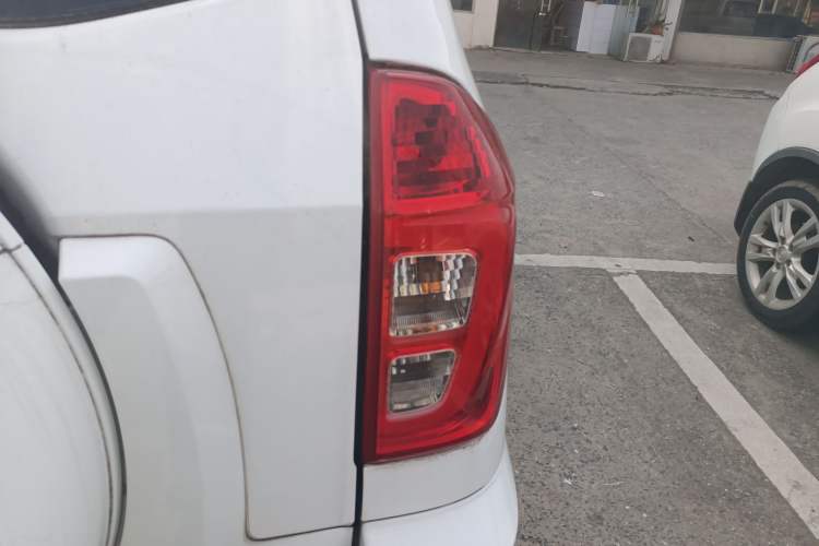 Used Chery Tiggo 3 2015 1.6L Manual Zhishang Commemorative Edition
