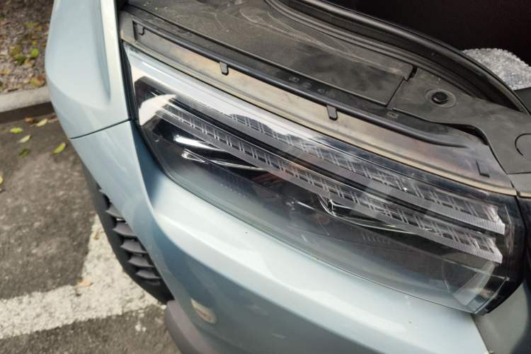 Used Formula Leopard Titanium 3 2025 501 km All-Wheel Drive Intelligent Driving Max Edition
