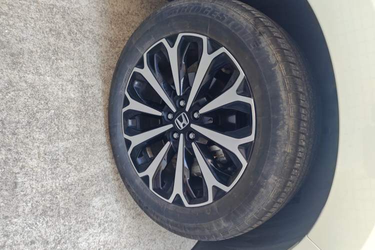 Used Honda UR-V 2024 370TURBO Two-Wheel-Drive Luxury Edition