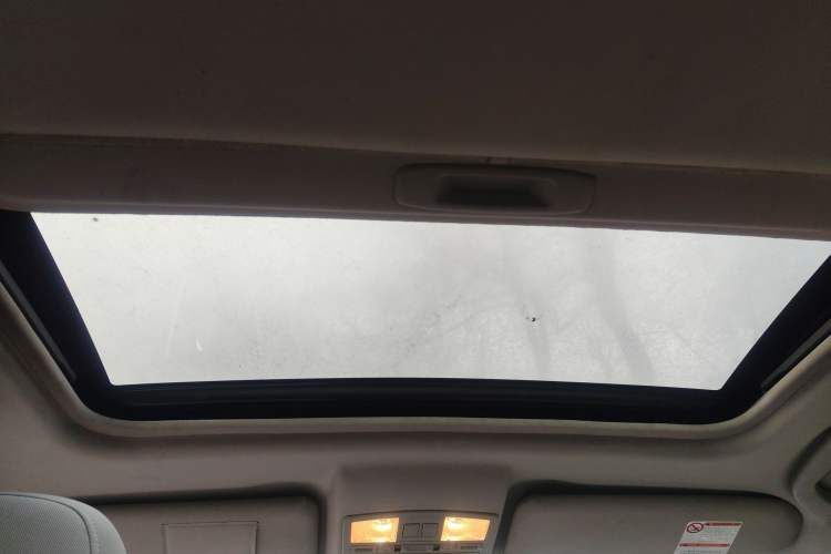 Used Bestune X80 2013 2.0L automatic comfort version
