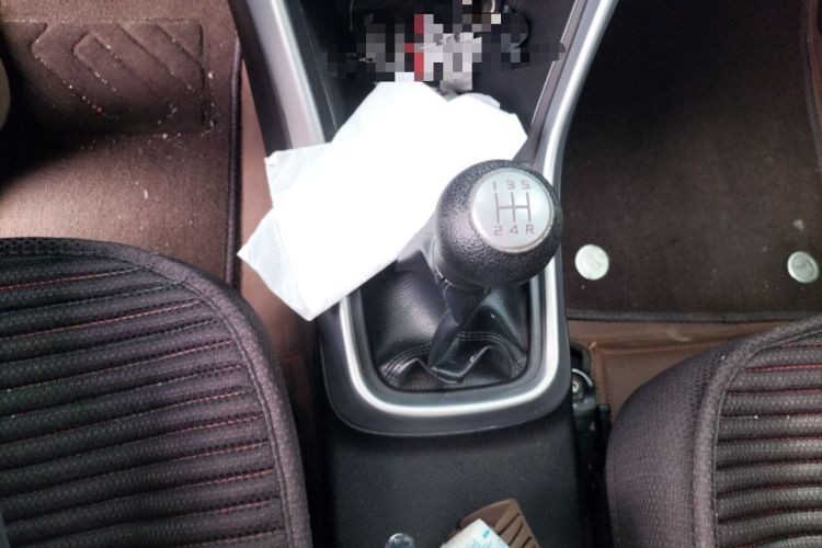 Used Suzuki Vitara S-Cross 2017 1.6L Manual Two-Wheel Drive Urban Fashion Model