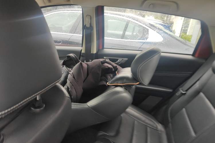 Used Geely Auto Vision X3 2017 1.5L Automatic Luxury Model Headliner