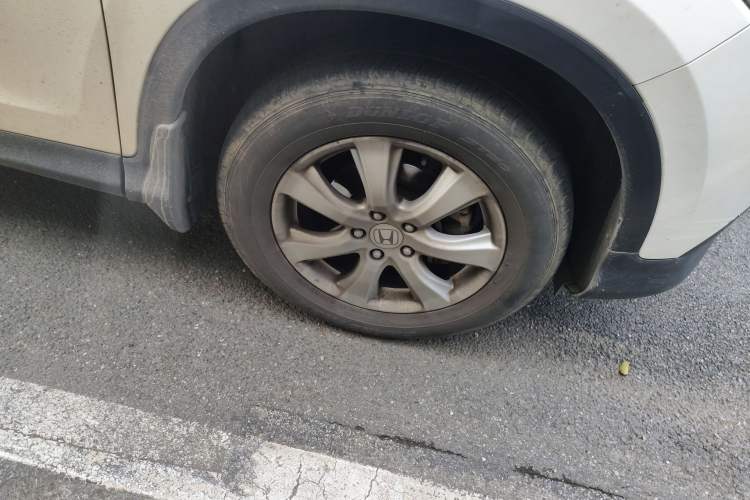 Used Honda CR-V 2012 2.0L two-wheel drive urban version
