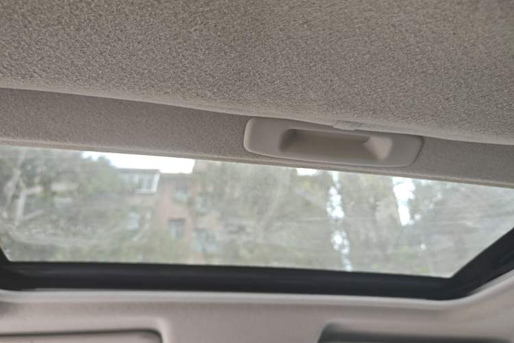 Used Mazda 3 2015 Sedan 1.6L Automatic Elite Model Headliner