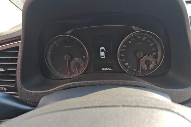 Used Hyundai Elantra (6th Generation / Lingdong) 2018 1.4T Dual-Clutch Xuan Dong · Dynamic Edition
