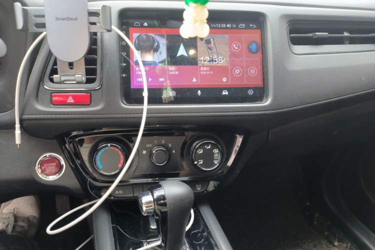 Used Honda Vezel 2017 1.8L CVT Front-Wheel Drive Pioneer Edition