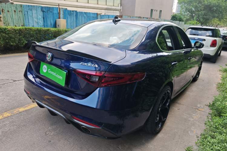 Used Alfa Romeo Giulia 2017 2.0T 280HP Luxury Edition