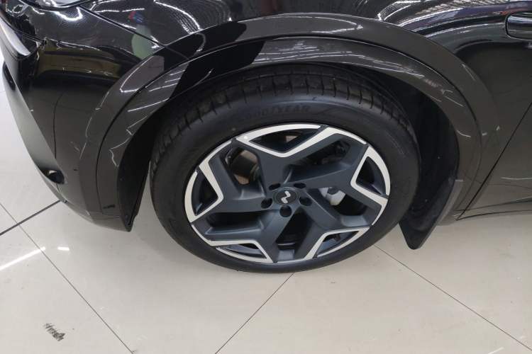 Used ONVO L60 2024 60 kWh Rear-Drive Version
