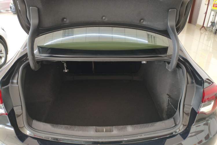 Used Buick Regal 2020 552T Elite Edition Trunk