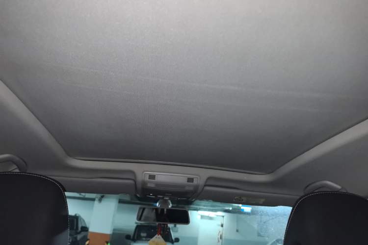 Used Volkswagen Tayron 2019 330TSI Two-Wheel Drive Luxury Model China VI Standard
