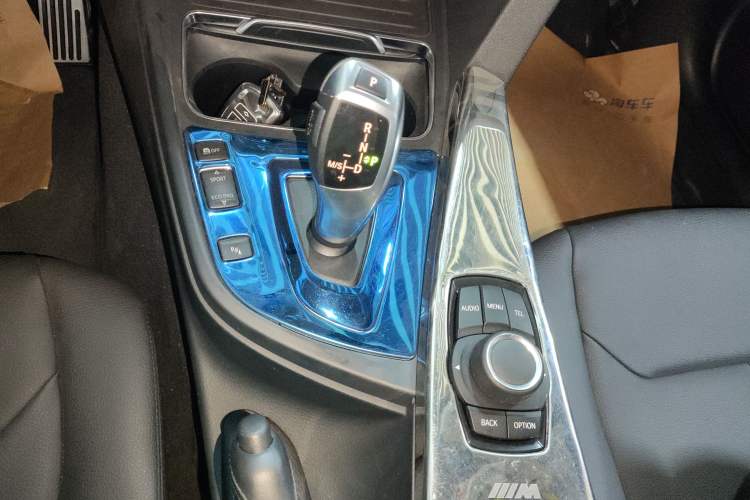 Used BMW 3 Series 2017 320Li Fashion Model
