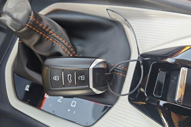 Used Dongfeng Aeolus Yixuan 2023 Mach Edition 1.5L Automatic Chasing Shadow Version