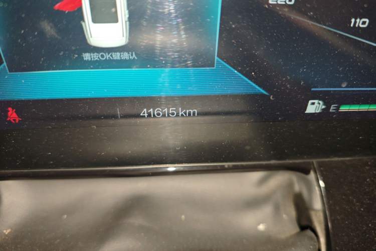 Used Bestune T99 2020 20TD Automatic Premium Edition Odometer Close Up