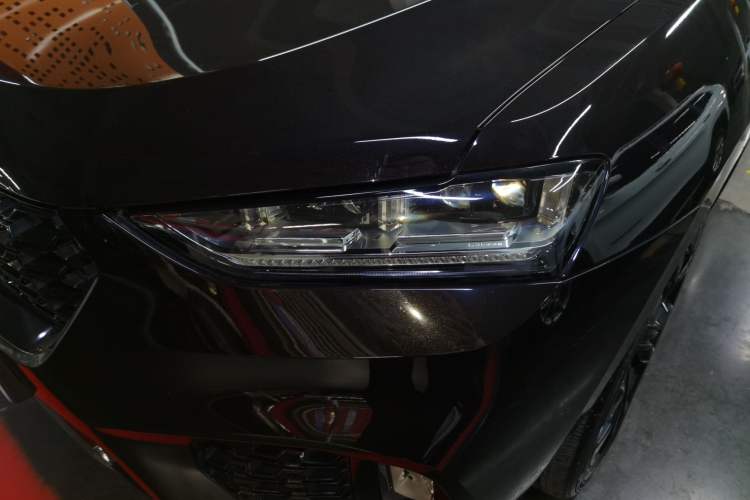 Used Wey VV7 2017 2.0T Flagship Model Left Front Headlight