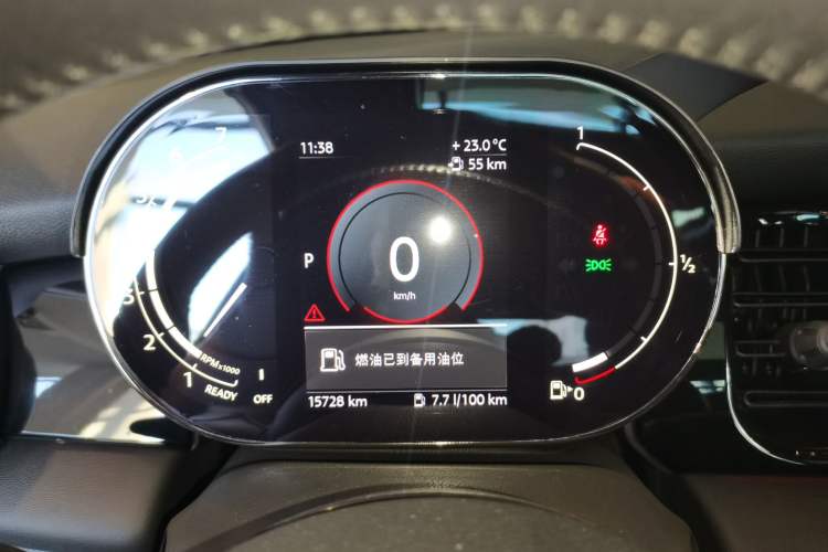 Used MINI MINI 2023 Updated 1.5T COOPER Artist Five-Door Edition
