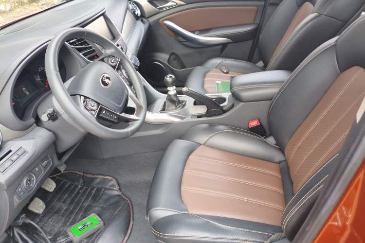 Used BYD Song 2016 GaiShi Edition 1.5TI Manual Elite Model
