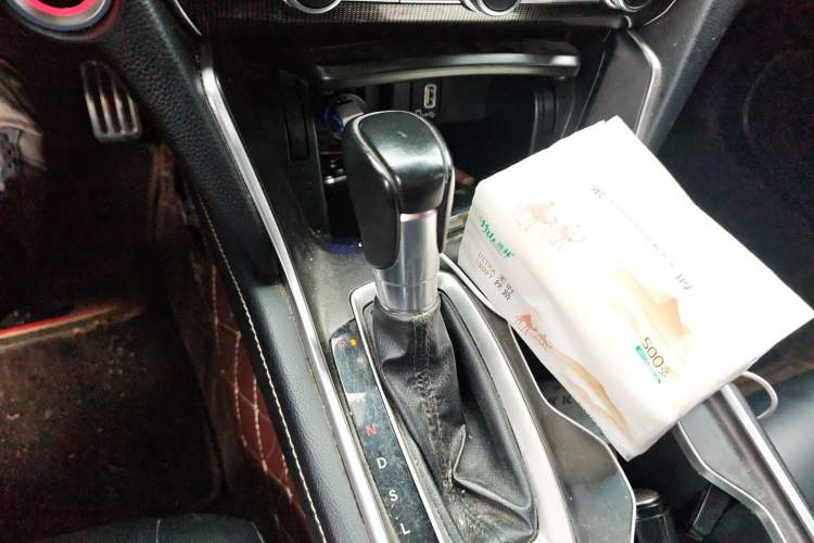 Used Honda Accord 2022 260TURBO Phantom Night · Prestige Edition Gear Lever