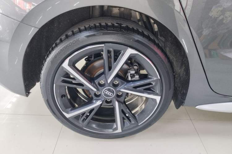 Used Audi A3 2024 Sportback 35 TFSI Fashionable Sports Model Exterior 5