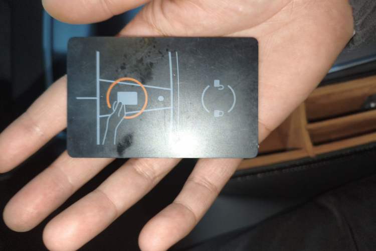 Used Tesla Model Y 2021 Long-Range All-Wheel-Drive Version 3D7