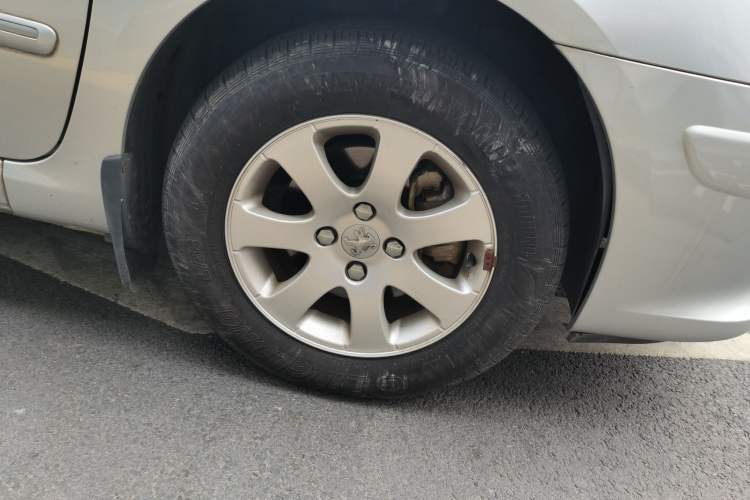 Used Peugeot 307 2012 Hatchback 1.6L Manual Comfort Edition