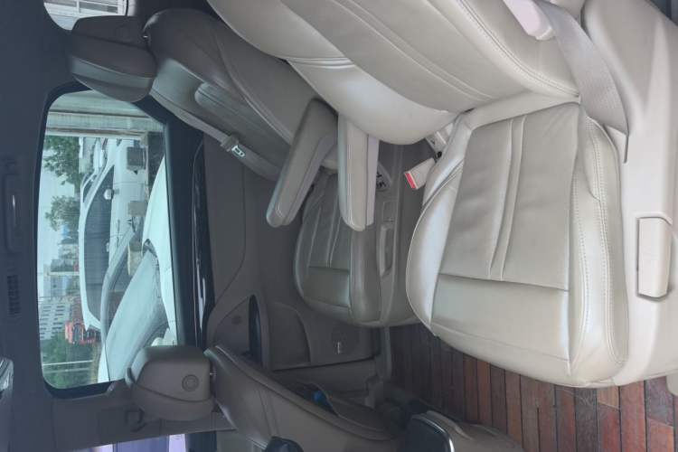 Used Buick GL8 2017 ES 28T Flagship Model China V Standard