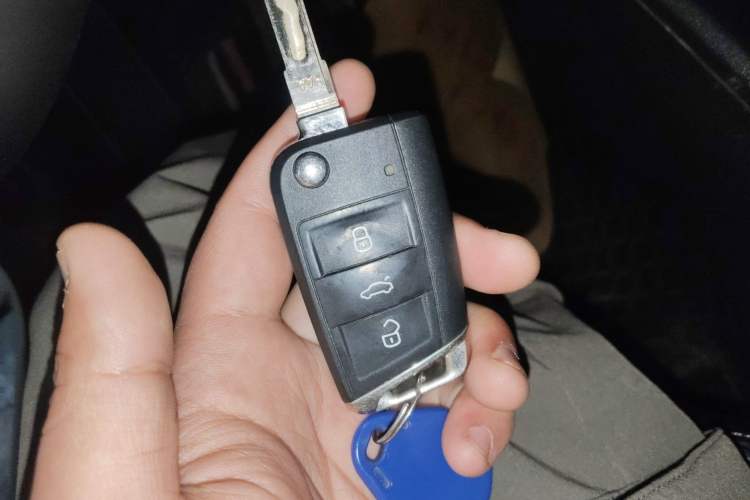 Used Volkswagen Lamando 2018 230TSI DSG Fashion Edition Vehicle Key