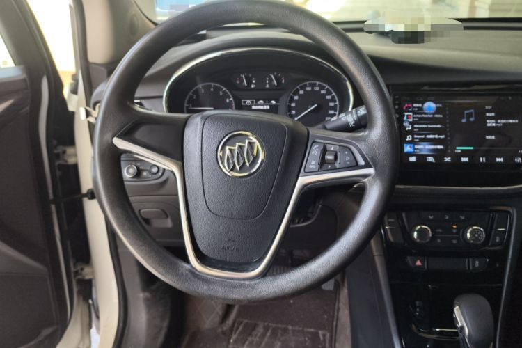 Used Buick Encore 2017 18T Automatic Two-Wheel Drive Urban Fashion Model
