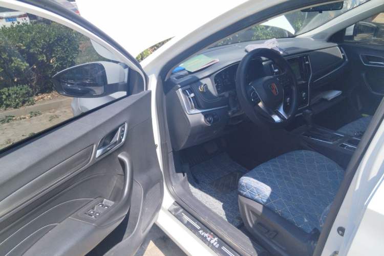 Used Roewe i6 2017 20T Automatic Internet Smart Edition