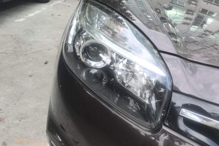 Used Renault Koleos 2014 Revised Version 2.0L Two-Wheel Drive Smart Enjoyment Edition