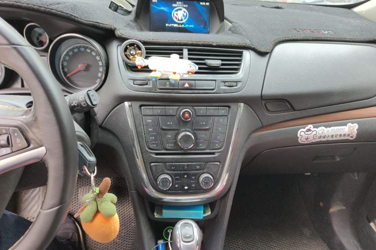 Used Buick Encore 2013 1.4T Automatic Two-Wheel Drive Leading Model Audio And AC Panel