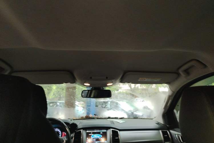 Used Ford Everest 2016 2.0T Gasoline Automatic 4x4 Luxury Edition
