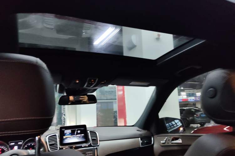 Used Mercedes-Benz GLE 2019 GLE 320 4MATIC Dynamic Edition Prestige Model
