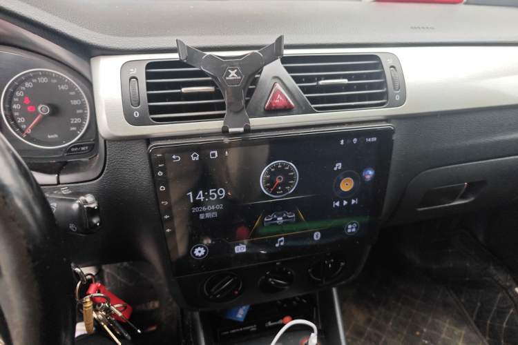 Used Volkswagen Bora 2011 1.4T Manual Comfort Model
