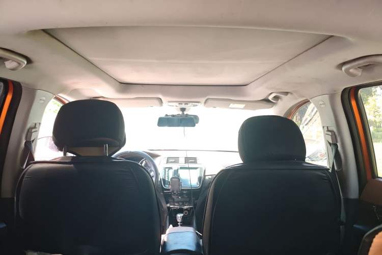 Used BAIC Weiwang S50 2016 1.5T Manual Joyful Premium Edition Headliner