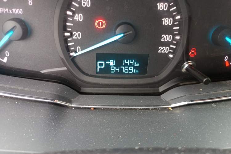 Used Ford Escort 2015 1.5L Automatic Fashion Model
