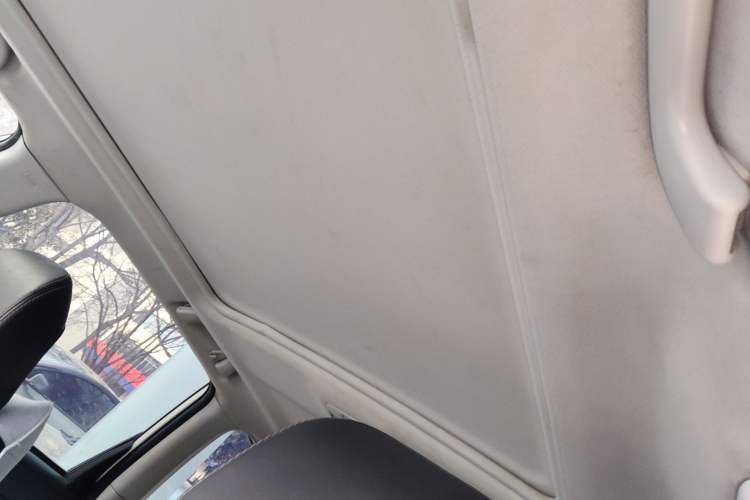 Used Subaru Forester 2015 2.0i Special Edition Commemorative Model Headliner