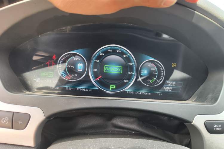 Used Denza 2017 Honor Edition
