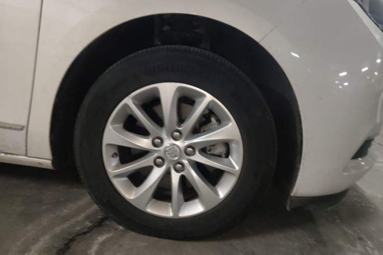 Used Buick GL8 2018 ES 28T Comfort Model China VI Standard
