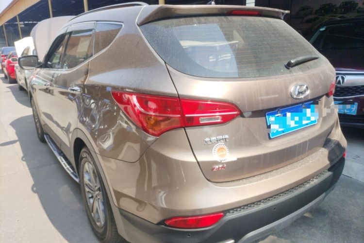 Used Hyundai Santa Fe 2013 2.4L Automatic Two-Wheel Drive Smart Version
