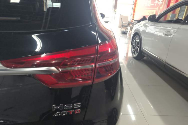Used Hongqi HS5 2022 Revised Version 2.0T Smart Connect Flagship Edition
