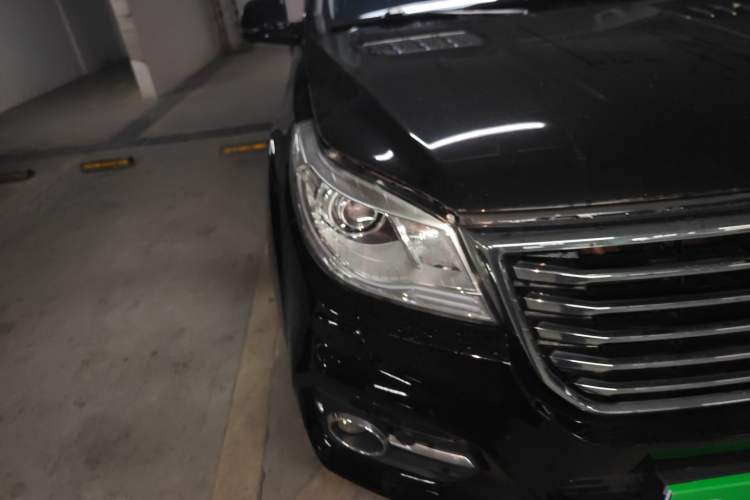 Used Haval H9 2017 2.0T Gasoline 4x4 Luxury 7-Seater