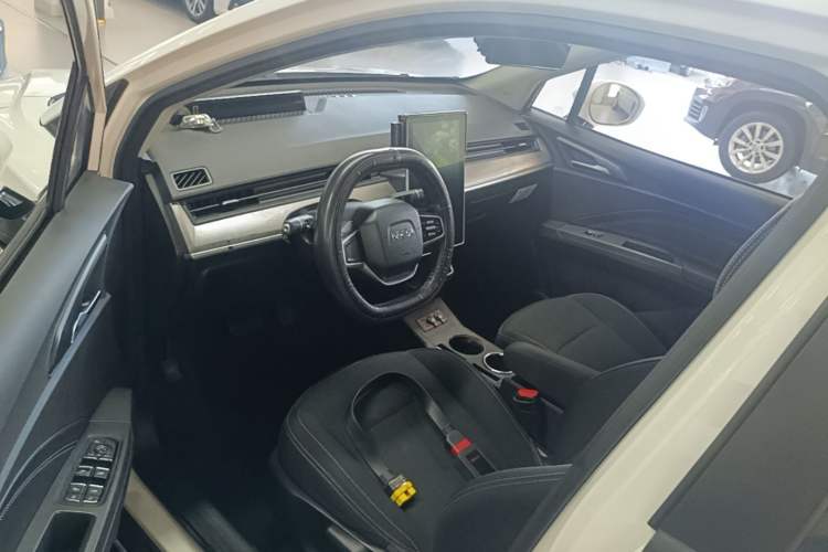 Used NETA V 2021 Standard Range Entertainment Edition