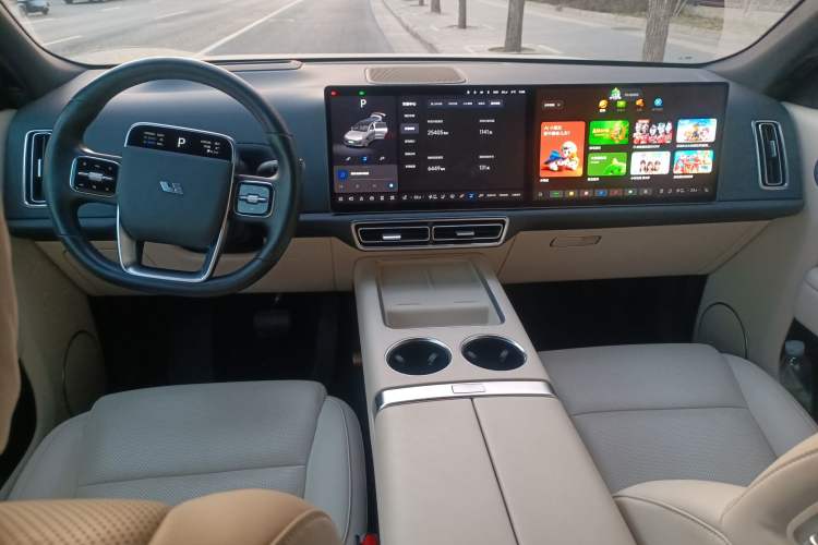 Used Li Auto L9 2022 Max model
