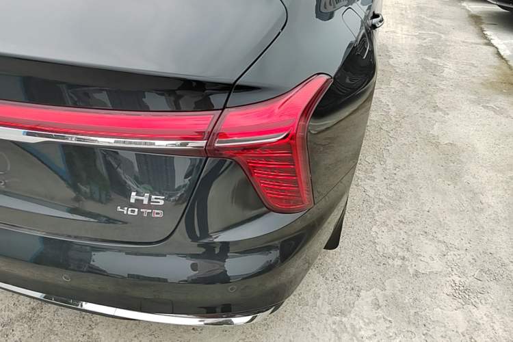 Used Hongqi H5 2024 2.0T Automatic Smart Connect Flagship Edition