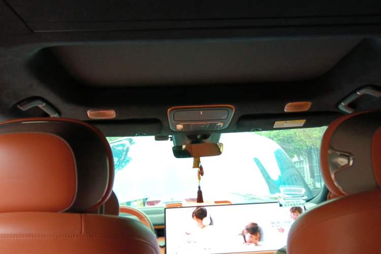 Used Lynk & Co 900 2025 2.0T Ultra Headliner