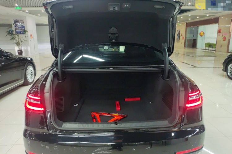 Used Audi A8 2019 Plus A8L 50 TFSI quattro Comfort Model