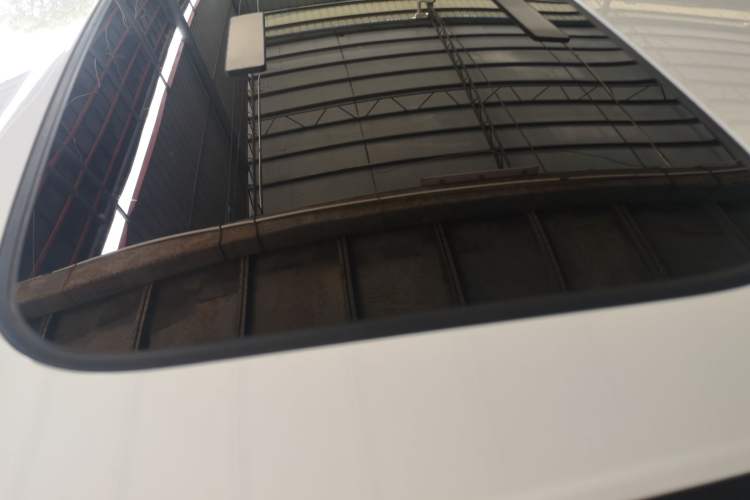 Used Honda Fit 2018 1.5L CVT Comfort Sunroof Version Roof