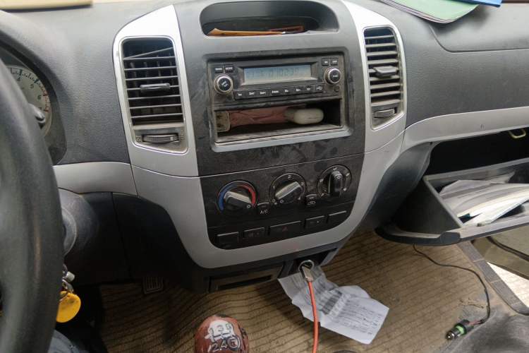 Used King Long Golden Way 2018 2.0L Business Series 4G20