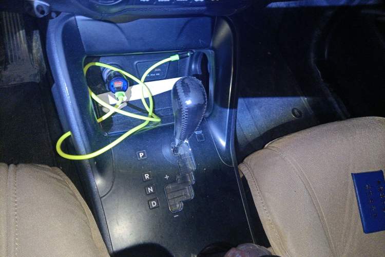 Used Hyundai ix35 2013 2.0L Automatic Two-Wheel Drive Smart GLS China IV Standard
